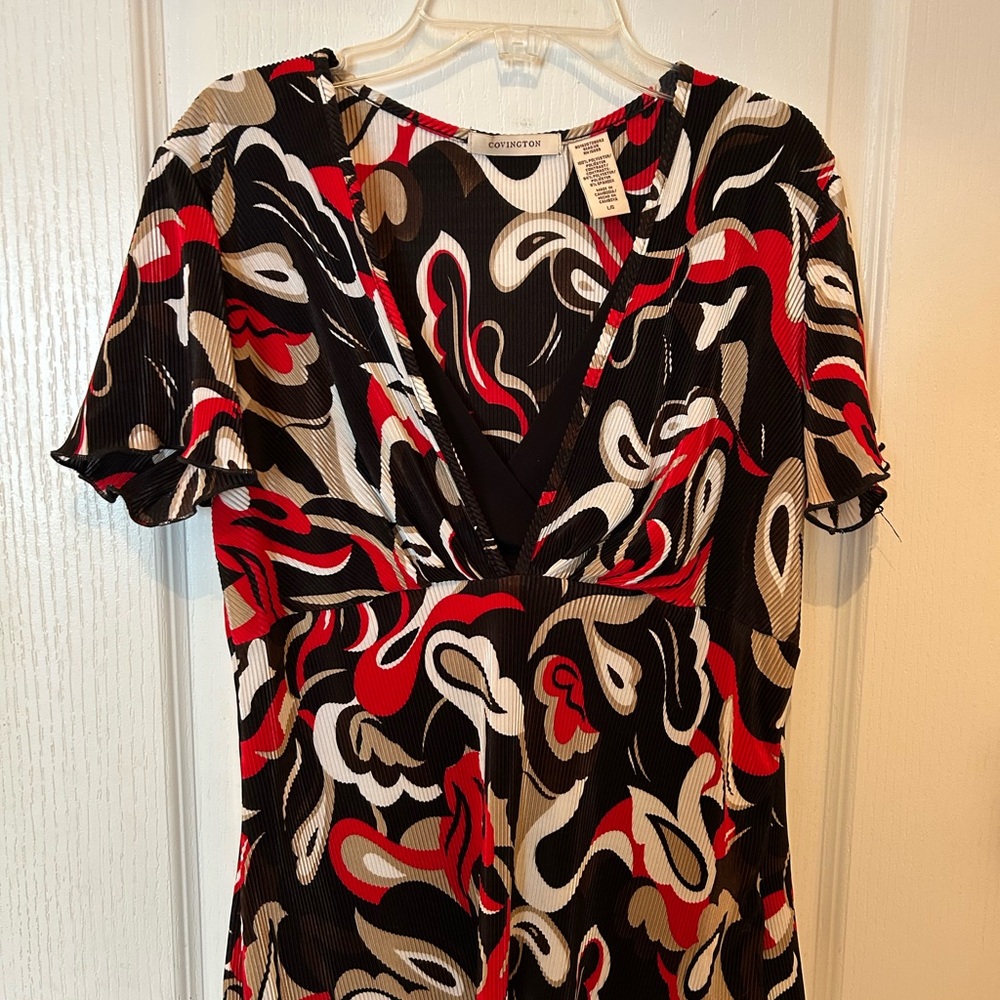 Covington Red and Black Patterned Blouse